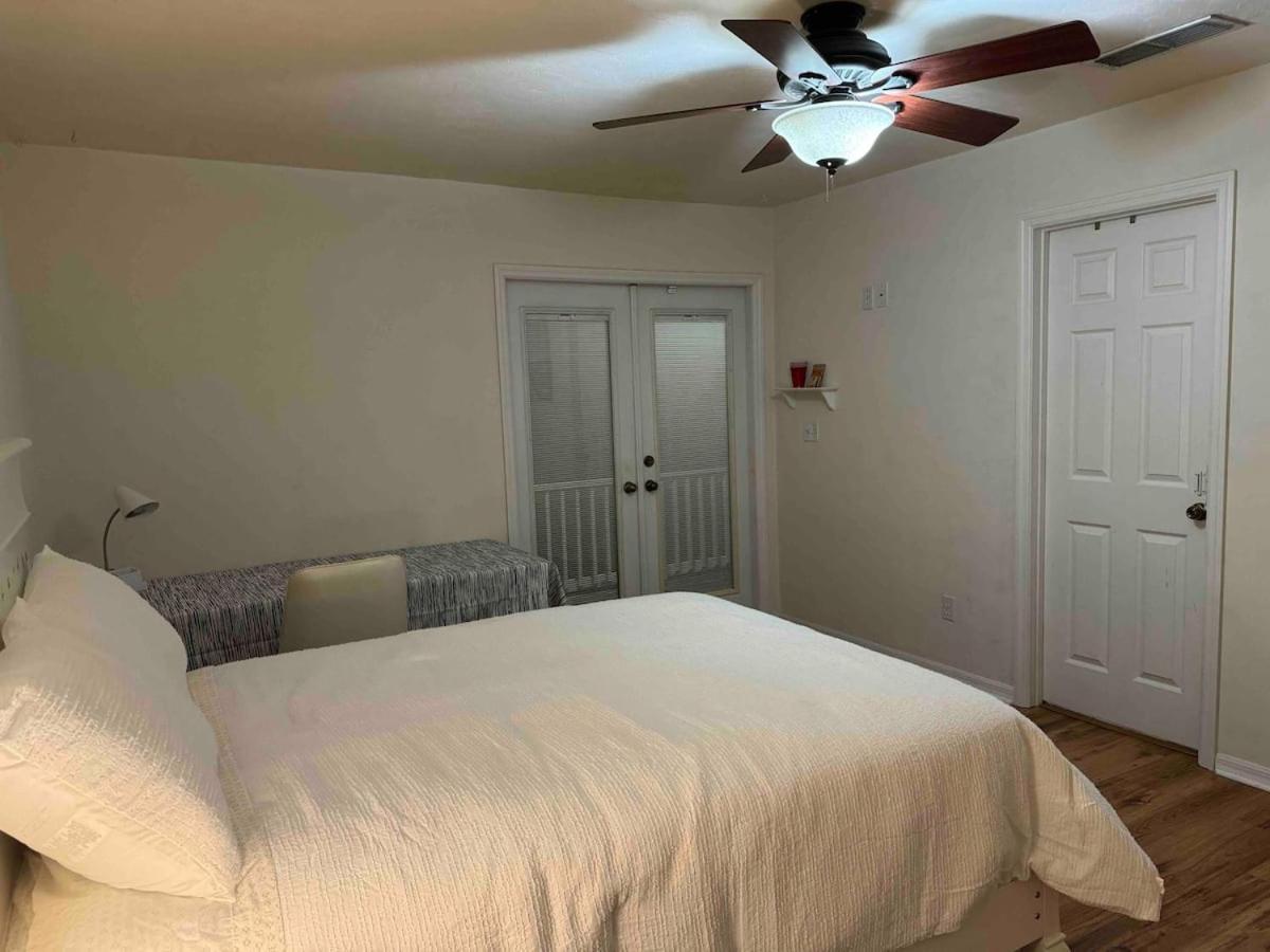Spacious Room In A Nice House 게인즈빌 외부 사진